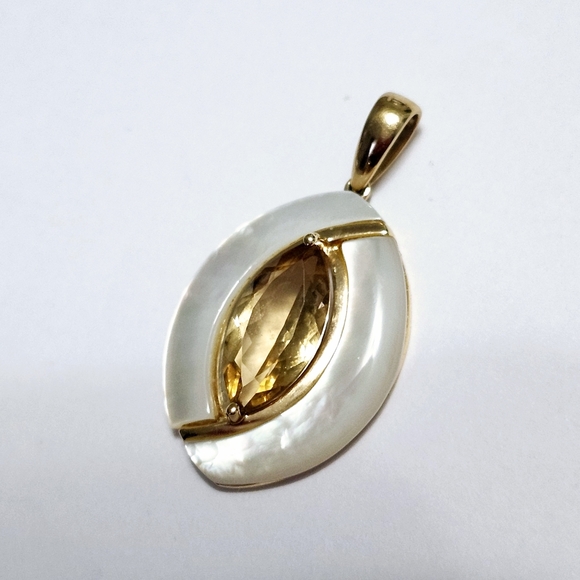 3.45 CTW Citrine & MOP 10KY Gold Marquise Pendant - Picture 9 of 11